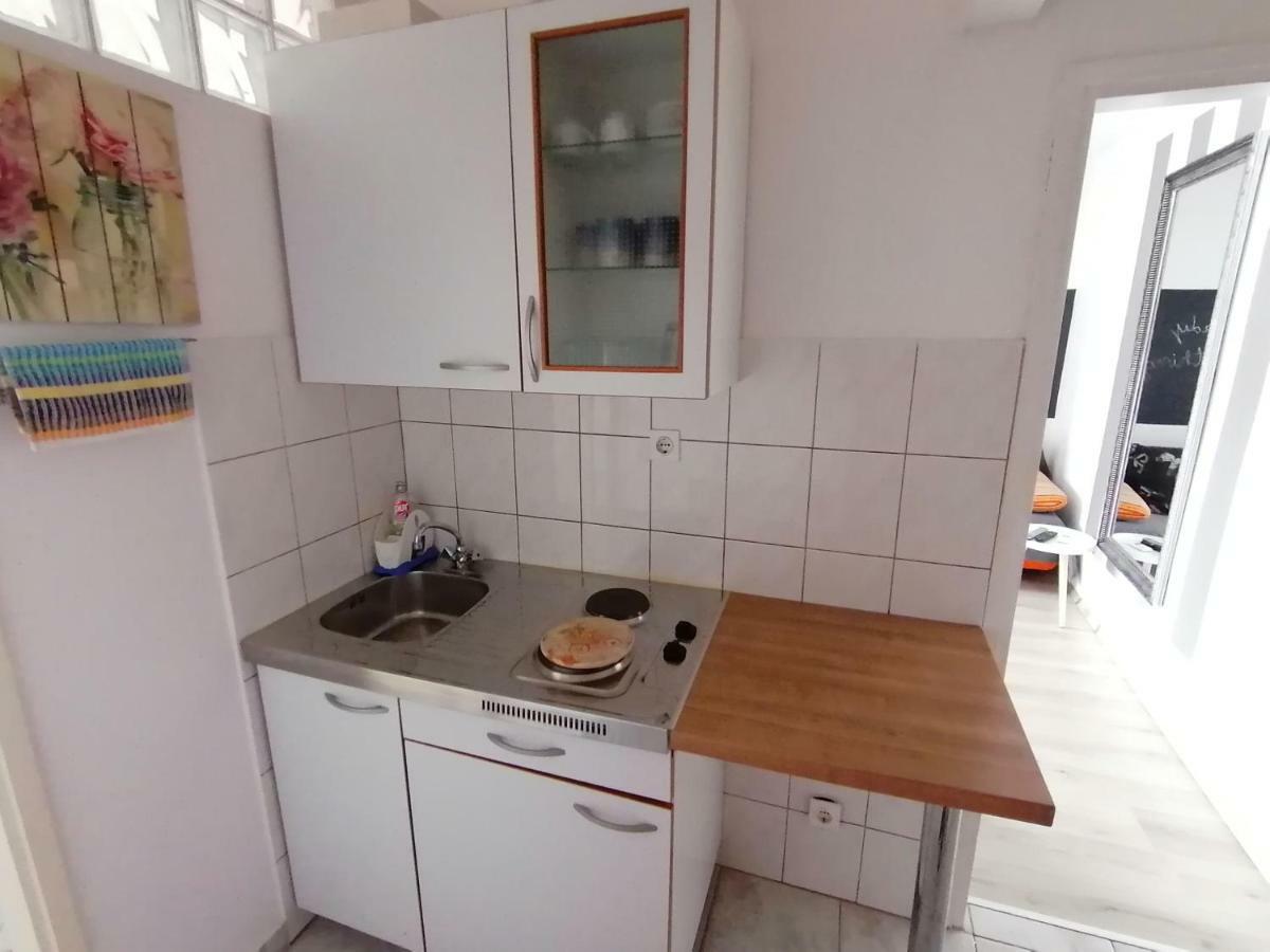 Apartments Bernarda, Езера Экстерьер фото